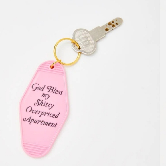 A SHOP OF THINGS - Shitty Apartment Keychain (in Pink) - Picture 4 of 9